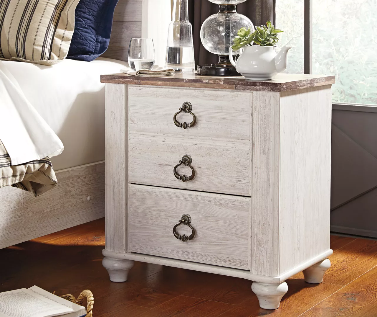 Willowton Whitewash Nightstand - Image 2